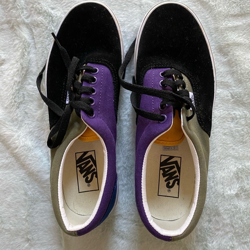 Vans sneakers